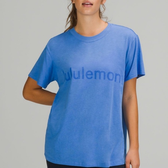Lululemon Women's All Yours Graphic Tee Short Sleeve Blue Size 10 EUC - Picture 1 of 3
